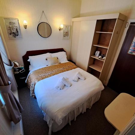 Lily Hotel Блэкпул Экстерьер фото