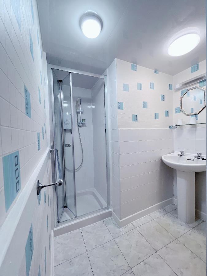 Lily Hotel Блэкпул Экстерьер фото